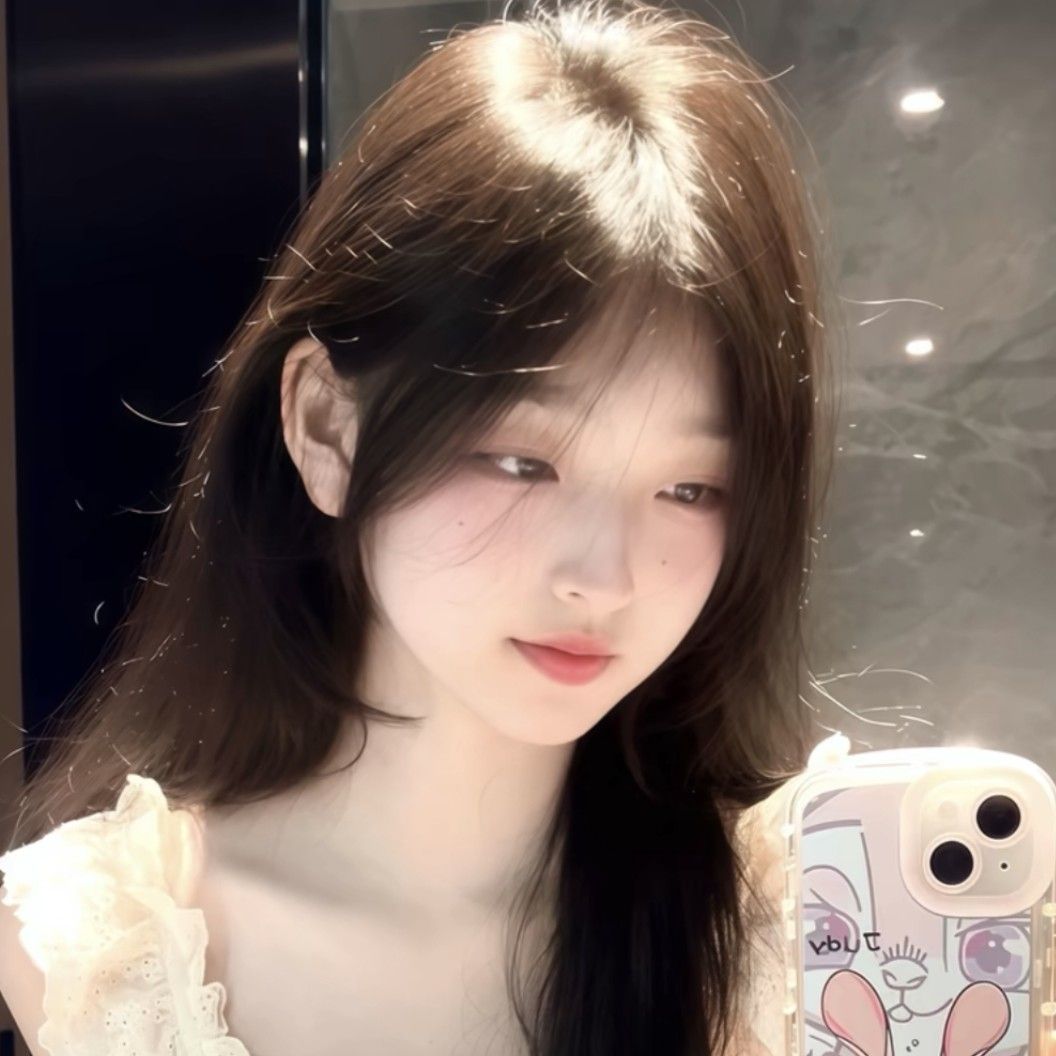 顾月.